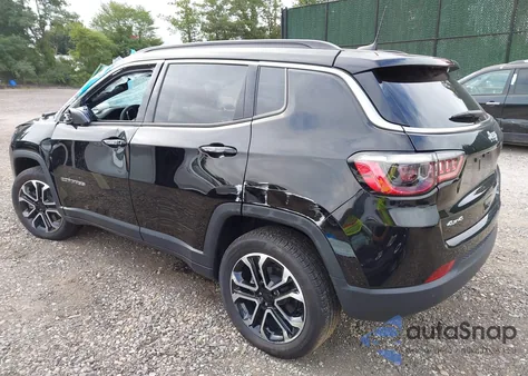 2024 Jeep Compass Limited 4X4 z USA, uszkodzony, nr VIN 3C4NJDCN4RT102130